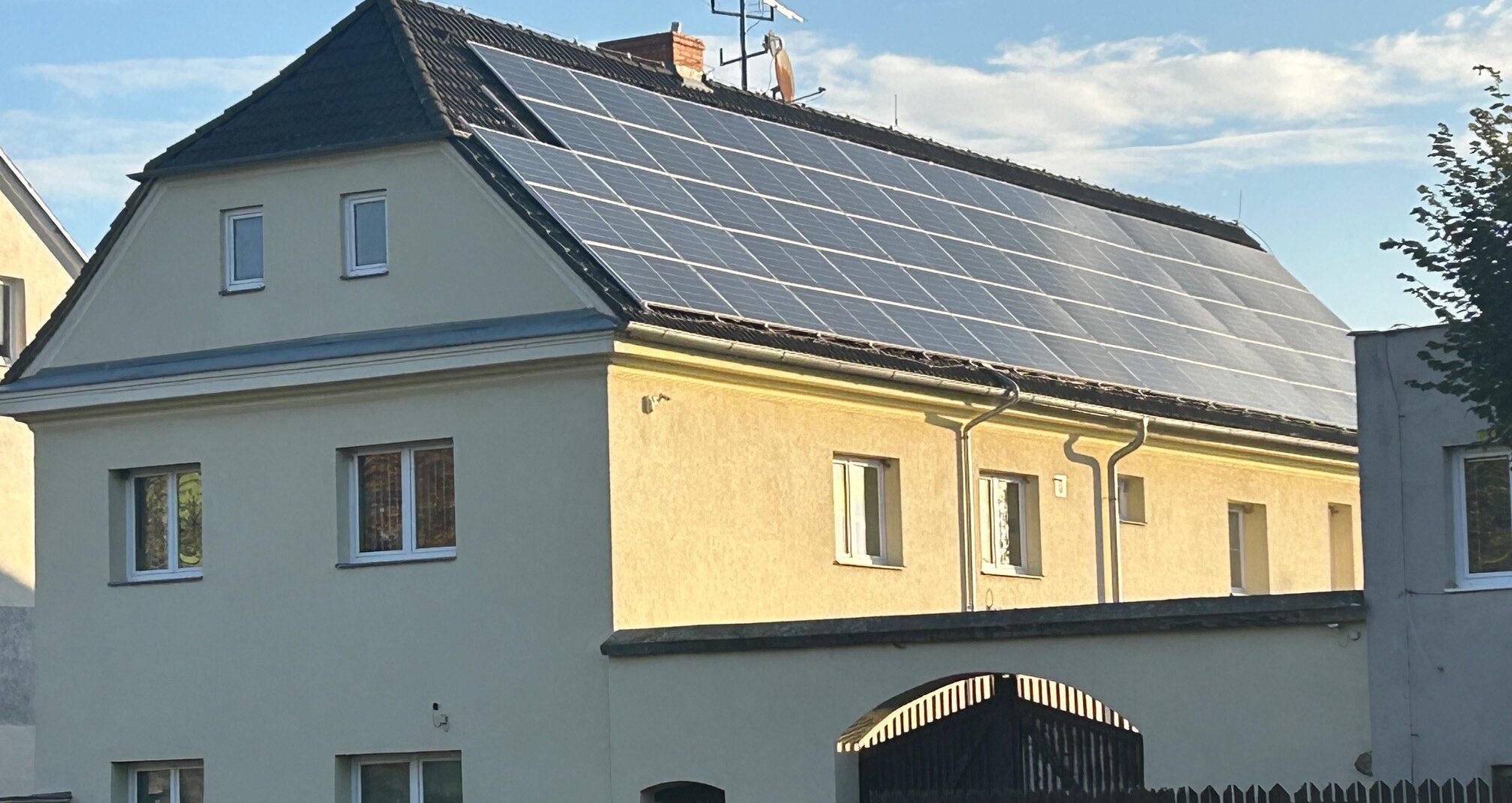 ČEZ Distribuce připojila za třetí kvartál letošního roku 13 575 fotovoltaik s výkonem 383,5 MW